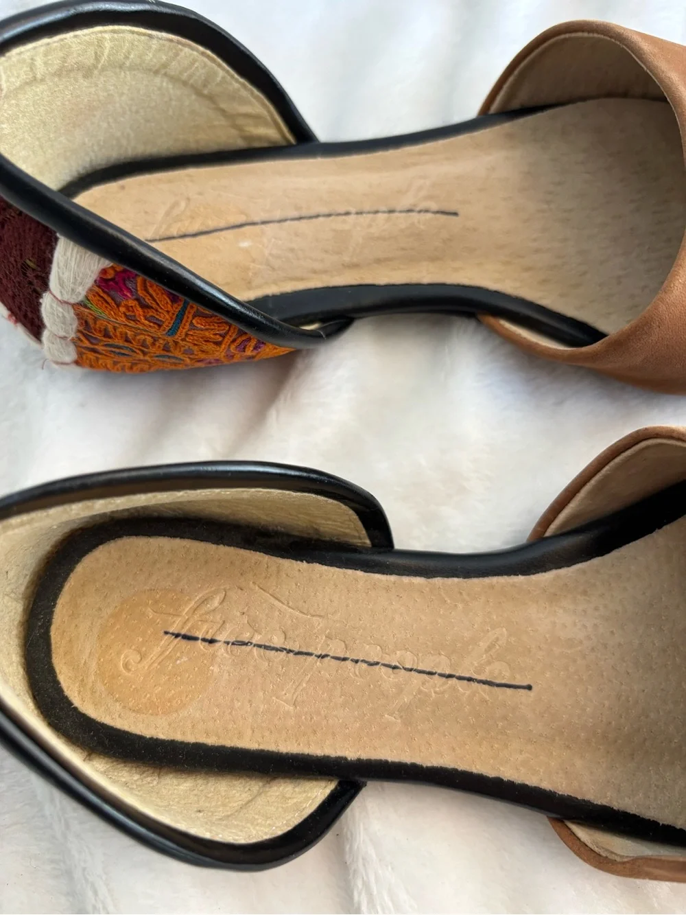 Free People Rajah D’Orsay Embroidered Flats Size 36/6